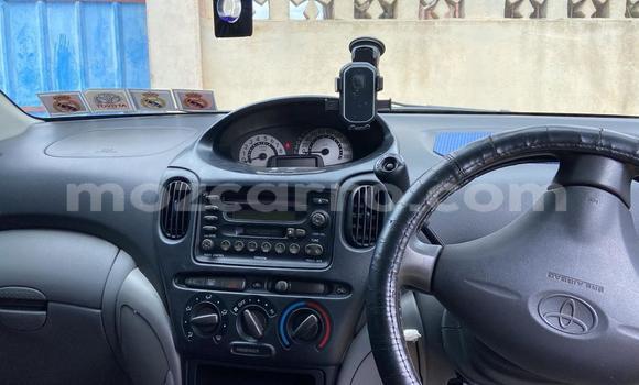 Comprar Usado Toyota FunCargo Castanho Carro em Maputo em Maputo Comprar Usado Toyota FunCargo Castanho Carro em Maputo em Maputo