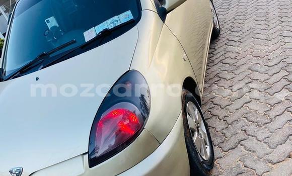 Comprar Usado Toyota FunCargo Castanho Carro em Maputo em Maputo Comprar Usado Toyota FunCargo Castanho Carro em Maputo em Maputo