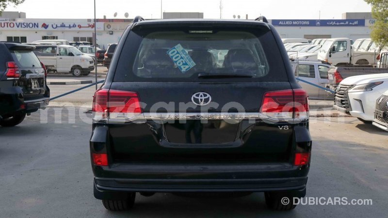 Big with watermark toyota land cruiser cabo delgado import dubai 5982