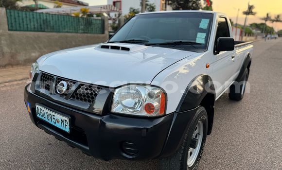 Nunua Ilio tumika Nissan Hardbody Nyeupe Gari ndani ya Maputo nchini Maputo Nunua Ilio tumika Nissan Hardbody Nyeupe Gari ndani ya Maputo nchini Maputo