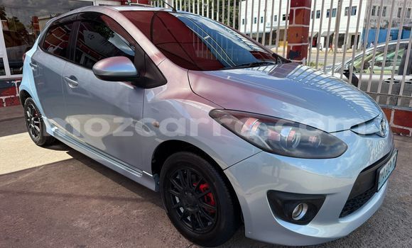 Nunua Ilio tumika Mazda Demio Bluu Gari ndani ya Maputo nchini Maputo Nunua Ilio tumika Mazda Demio Bluu Gari ndani ya Maputo nchini Maputo