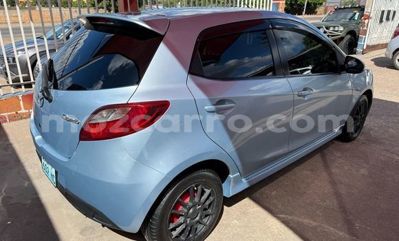Nunua Ilio tumika Mazda Demio Bluu Gari ndani ya Maputo nchini Maputo Nunua Ilio tumika Mazda Demio Bluu Gari ndani ya Maputo nchini Maputo