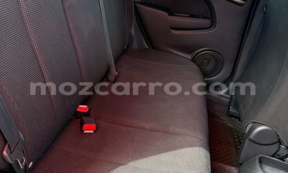 Nunua Ilio tumika Mazda Demio Bluu Gari ndani ya Maputo nchini Maputo Nunua Ilio tumika Mazda Demio Bluu Gari ndani ya Maputo nchini Maputo
