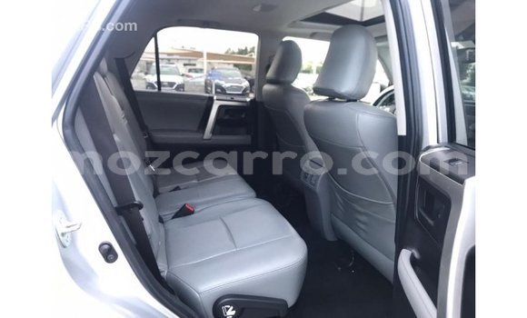 Nunua Imported Toyota Ade Nyingine Lori ndani ya Import - Dubai nchini Cabo Delgado Nunua Imported Toyota Ade Nyingine Lori ndani ya Import - Dubai nchini Cabo Delgado
