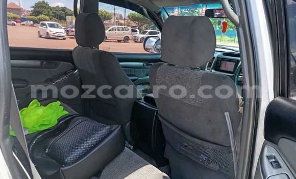 Comprar Usado Toyota Land Cruiser Prado Prata Carro em Maputo em Maputo Comprar Usado Toyota Land Cruiser Prado Prata Carro em Maputo em Maputo