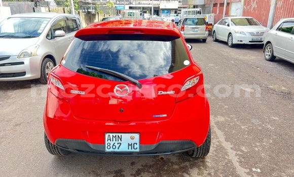 Nunua Ilio tumika Mazda Demio Nyekundu Gari ndani ya Maputo nchini Maputo Nunua Ilio tumika Mazda Demio Nyekundu Gari ndani ya Maputo nchini Maputo