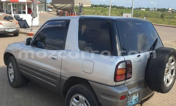Tenga Tsaru Toyota RAV4 Sirivha Mota in Maputo in Maputo Tenga Tsaru Toyota RAV4 Sirivha Mota in Maputo in Maputo