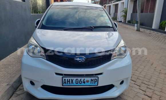 Comprar Usado Subaru Trezia Prata Carro em Maputo em Maputo