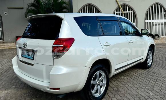 Nunua Mpya Toyota Vanguard Nyeupe Gari ndani ya Maputo nchini Maputo Nunua Mpya Toyota Vanguard Nyeupe Gari ndani ya Maputo nchini Maputo