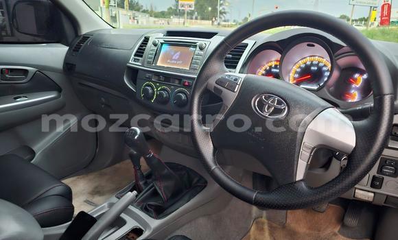 Comprar Usado Toyota Hilux Branco Carro em Maputo em Maputo Comprar Usado Toyota Hilux Branco Carro em Maputo em Maputo