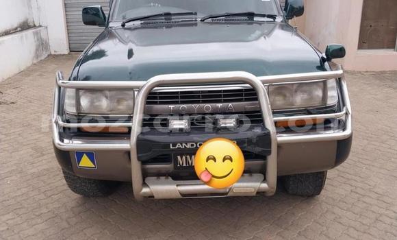 Nunua Ilio tumika Toyota Land Cruiser Kijani Gari ndani ya Maputo nchini Maputo Nunua Ilio tumika Toyota Land Cruiser Kijani Gari ndani ya Maputo nchini Maputo
