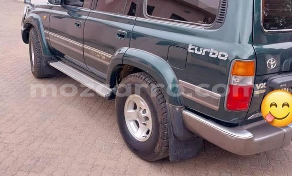 Nunua Ilio tumika Toyota Land Cruiser Kijani Gari ndani ya Maputo nchini Maputo Nunua Ilio tumika Toyota Land Cruiser Kijani Gari ndani ya Maputo nchini Maputo
