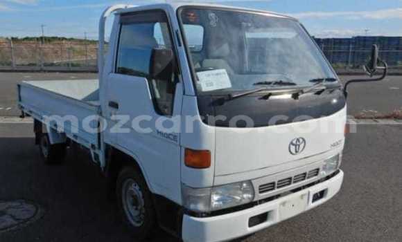 Comprar Novo Toyota Dyna Branco Carro em Maputo em Maputo