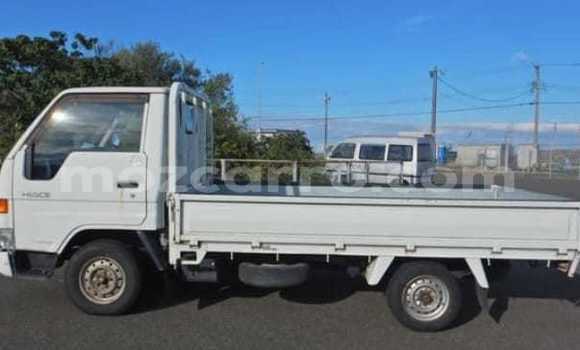 Comprar Novo Toyota Dyna Branco Carro em Maputo em Maputo Comprar Novo Toyota Dyna Branco Carro em Maputo em Maputo