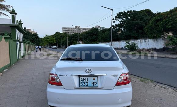 Tenga Tsaru Toyota Mark X Chena Mota in Maputo in Maputo Tenga Tsaru Toyota Mark X Chena Mota in Maputo in Maputo