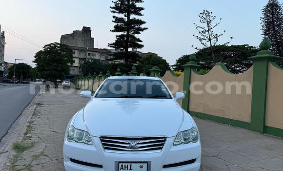 Tenga Tsaru Toyota Mark X Chena Mota in Maputo in Maputo Tenga Tsaru Toyota Mark X Chena Mota in Maputo in Maputo