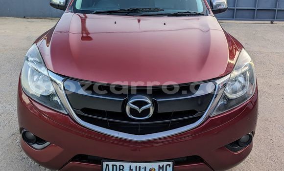Comprar Usado Mazda BT-50 Vermelho Carro em Maputo em Maputo