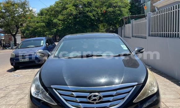 Nunua Ilio tumika Hyundai Sonata Nyeusi Gari ndani ya Maputo nchini Maputo Nunua Ilio tumika Hyundai Sonata Nyeusi Gari ndani ya Maputo nchini Maputo