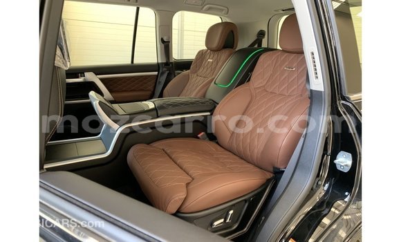 Comprar Importar Toyota Land Cruiser Preto Carro em Import - Dubai em Cabo Delgado Comprar Importar Toyota Land Cruiser Preto Carro em Import - Dubai em Cabo Delgado