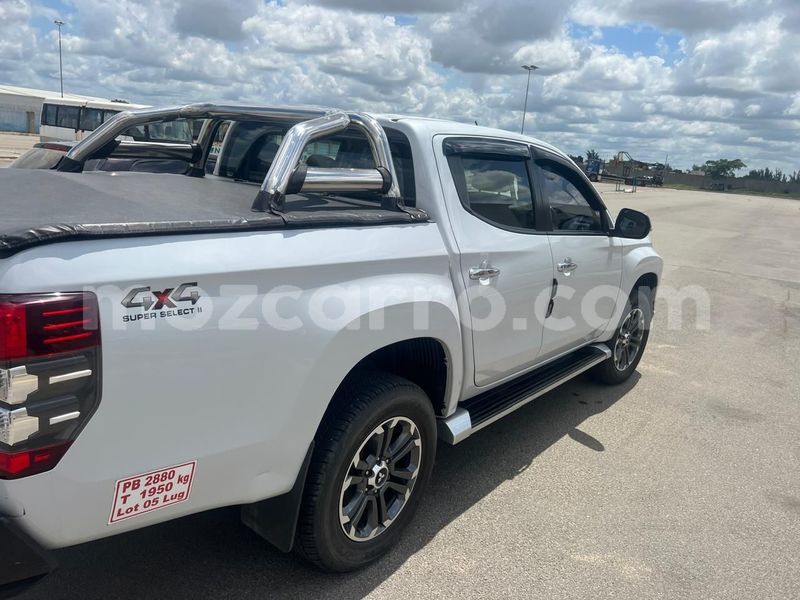 Big with watermark mitsubishi l300 maputo maputo 37292