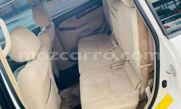 Tenga Tsaru Toyota Prado Chena Mota in Maputo in Maputo Tenga Tsaru Toyota Prado Chena Mota in Maputo in Maputo