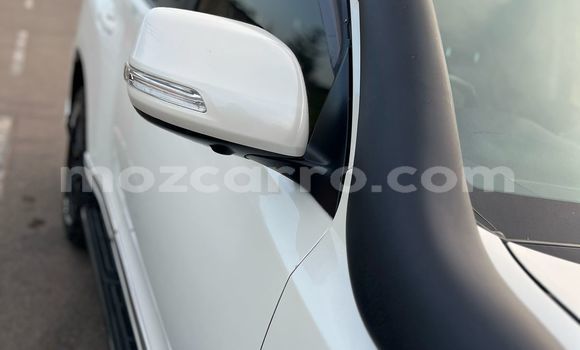 Comprar Usado Toyota Land Cruiser Prado Branco Carro em Maputo em Maputo Comprar Usado Toyota Land Cruiser Prado Branco Carro em Maputo em Maputo