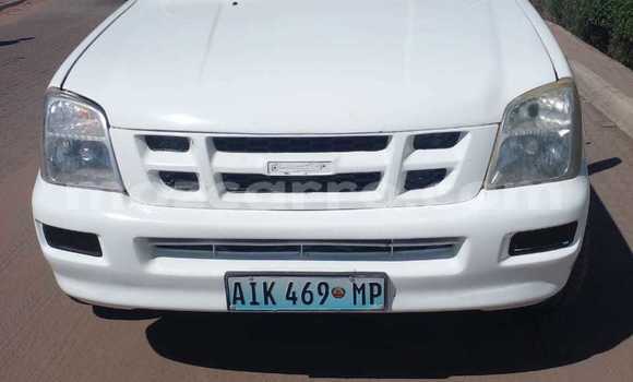 Buy Used Isuzu KB White Car in Maputo in Maputo Buy Used Isuzu KB White Car in Maputo in Maputo