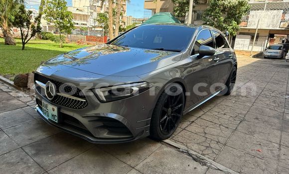 Tenga Tsaru Mercedes-Benz A200 Zvimwe Mota in Maputo in Maputo