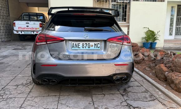 Nunua Ilio tumika Mercedes-Benz A200 Nyingine Gari ndani ya Maputo nchini Maputo Nunua Ilio tumika Mercedes-Benz A200 Nyingine Gari ndani ya Maputo nchini Maputo