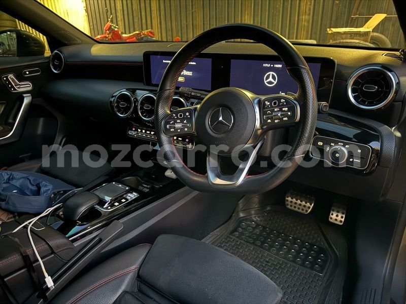 Big with watermark mercedes benz a200 maputo maputo 37296