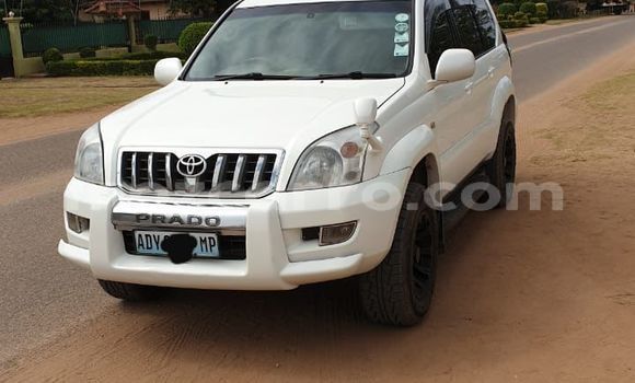 Comprar Usado Toyota Land Cruiser Prado Branco Carro em Maputo em Maputo Comprar Usado Toyota Land Cruiser Prado Branco Carro em Maputo em Maputo