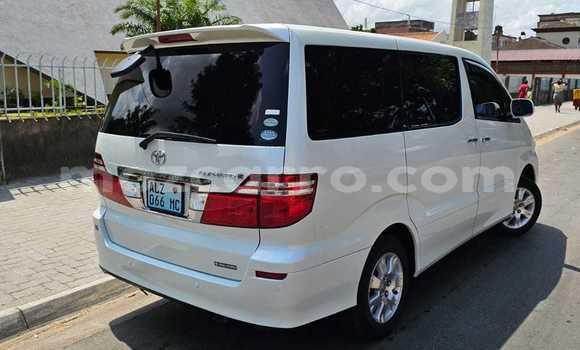 Tenga Tsaru Toyota Alphard Chena Mota in Maputo in Maputo Tenga Tsaru Toyota Alphard Chena Mota in Maputo in Maputo