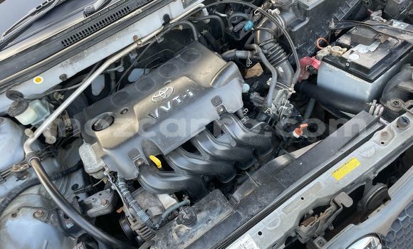 Comprar Usado Toyota Runx De outros Carro em Maputo em Maputo Comprar Usado Toyota Runx De outros Carro em Maputo em Maputo