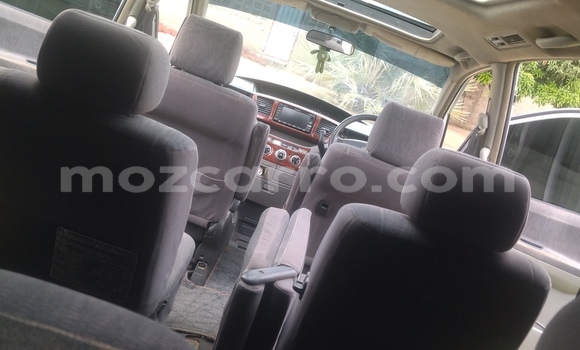 Comprar Usado Toyota Noah Prata Carro em Maputo em Maputo Comprar Usado Toyota Noah Prata Carro em Maputo em Maputo