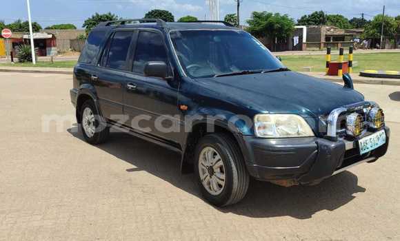 Nunua Ilio tumika Honda CR-V Kijani Gari ndani ya Maputo nchini Maputo