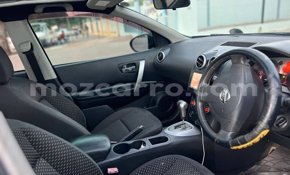 Nunua Ilio tumika Nissan Dualis Nyeusi Gari ndani ya Maputo nchini Maputo Nunua Ilio tumika Nissan Dualis Nyeusi Gari ndani ya Maputo nchini Maputo