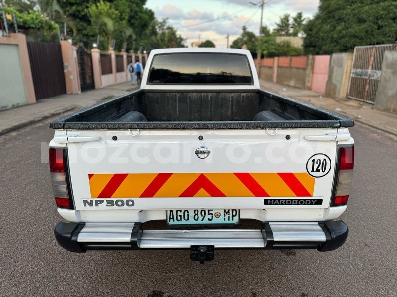 Big with watermark nissan hardbody maputo maputo 37318