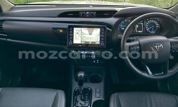 Buy New Toyota Hilux White Car in Maputo in Maputo Buy New Toyota Hilux White Car in Maputo in Maputo