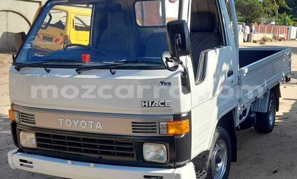 Buy New Toyota HiAce White Truck in Maputo in Maputo Buy New Toyota HiAce White Truck in Maputo in Maputo