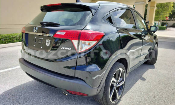 Buy Used Honda HR-V Silver Car in Maputo in Maputo Buy Used Honda HR-V Silver Car in Maputo in Maputo