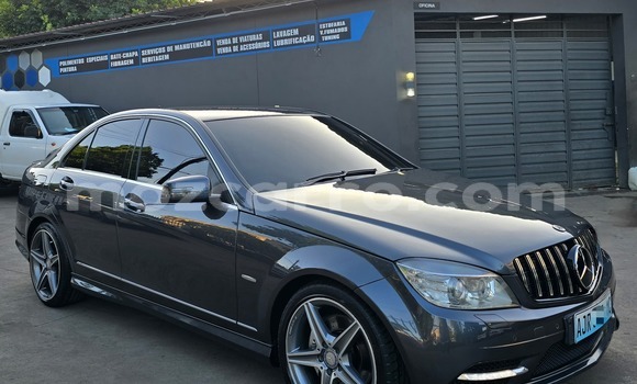 Nunua Ilio tumika Mercedes-Benz C-Classe Nyingine Gari ndani ya Maputo nchini Maputo