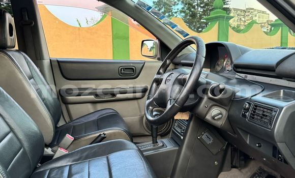 Comprar Usado Nissan X-Trail Prata Carro em Maputo em Maputo Comprar Usado Nissan X-Trail Prata Carro em Maputo em Maputo