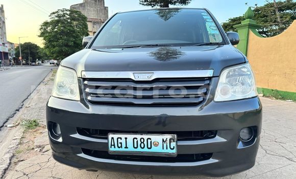 Tenga Tsaru Toyota Noah Nhema Mota in Maputo in Maputo