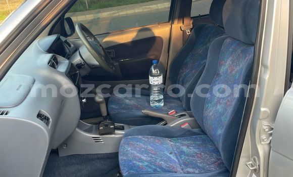 Nunua Ilio tumika Toyota Cami Fedha Gari ndani ya Maputo nchini Maputo Nunua Ilio tumika Toyota Cami Fedha Gari ndani ya Maputo nchini Maputo