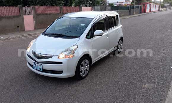 Buy New Toyota Ractis White Car in Maputo in Maputo Buy New Toyota Ractis White Car in Maputo in Maputo
