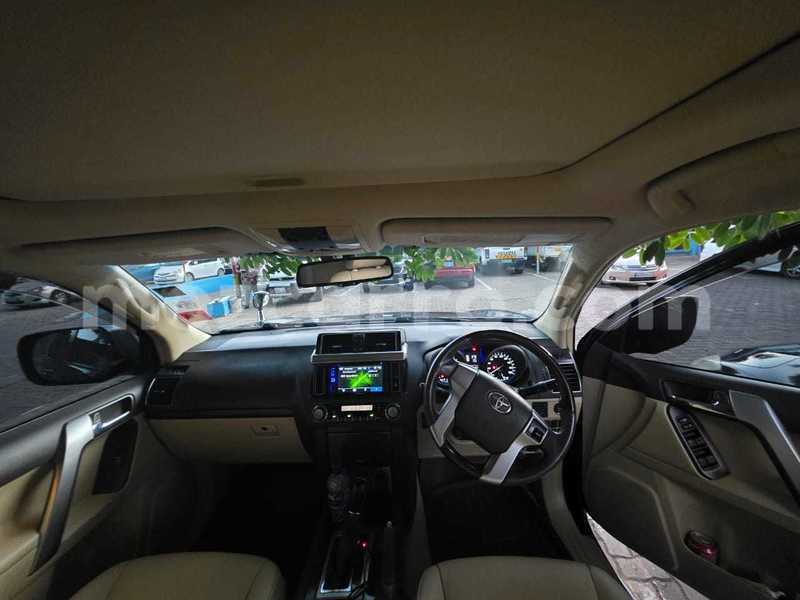 Big with watermark toyota land cruiser prado maputo maputo 37367