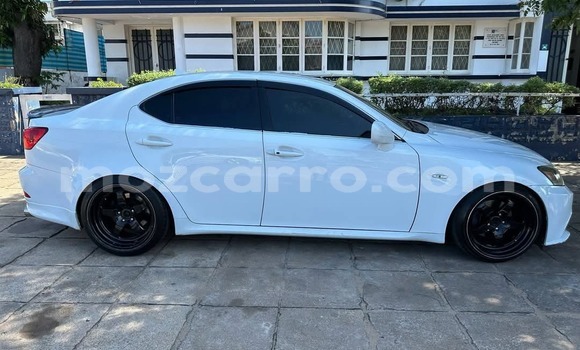 Tenga Tsaru Toyota 4Runner Chena Mota in Maputo in Maputo Tenga Tsaru Toyota 4Runner Chena Mota in Maputo in Maputo