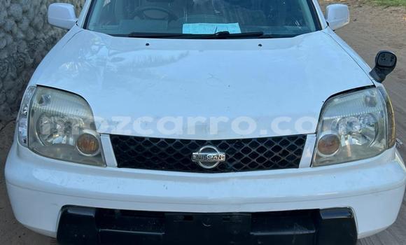 Nunua Ilio tumika Nissan X-Trail Nyeupe Gari ndani ya Maputo nchini Maputo Nunua Ilio tumika Nissan X-Trail Nyeupe Gari ndani ya Maputo nchini Maputo