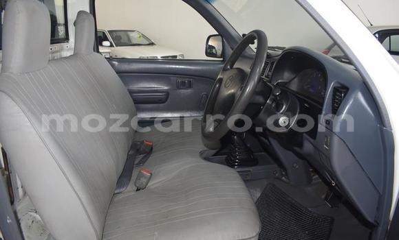 Comprar Usado Toyota Hilux Branco Carro em Maputo em Maputo Comprar Usado Toyota Hilux Branco Carro em Maputo em Maputo