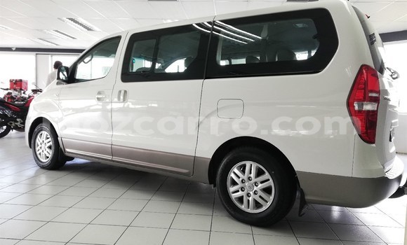 Buy Used Hyundai H1 White Car in Maputo in Maputo Buy Used Hyundai H1 White Car in Maputo in Maputo